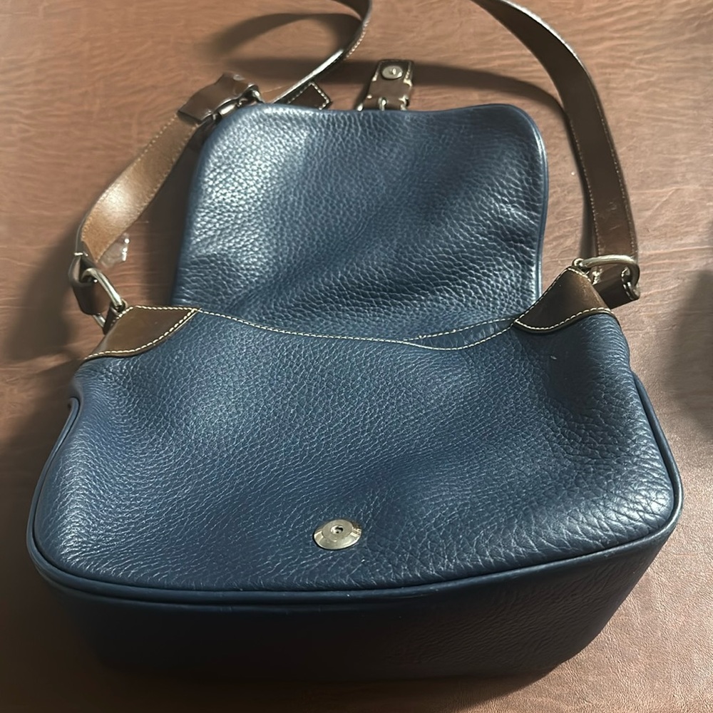 Dooney and Bourke bag